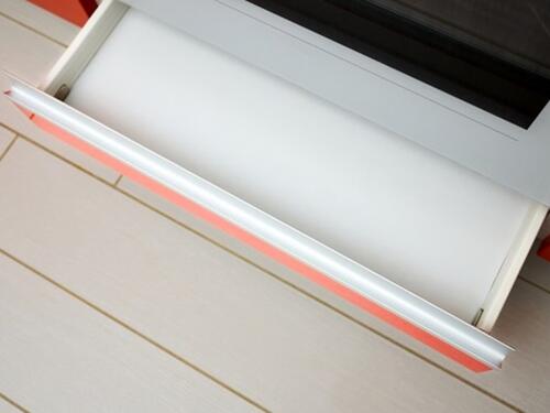 TikToker objasnio čemu služi polica na dnu šporeta