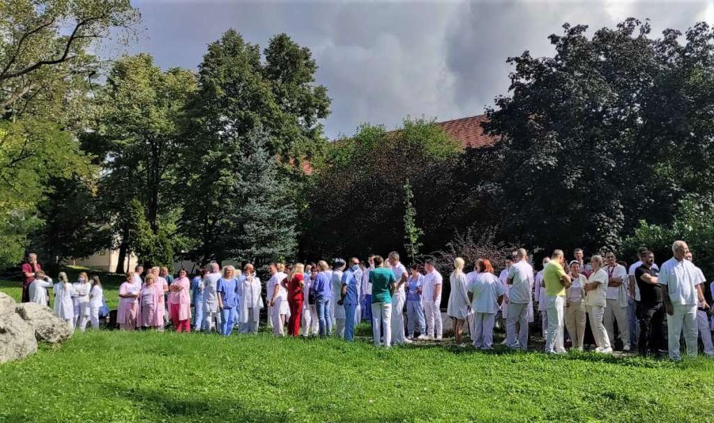 TK: Sindikat radnika zaposlenih u zdravstvu zakazao proteste