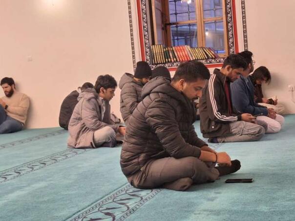 Na iftarima u Aladži studenti iz brojnih zemalja svijeta