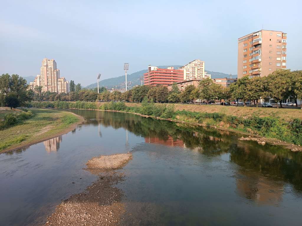 Tokom vikenda poboljšan kvalitet zraka, danas u većini gradova umjereno zagađenje