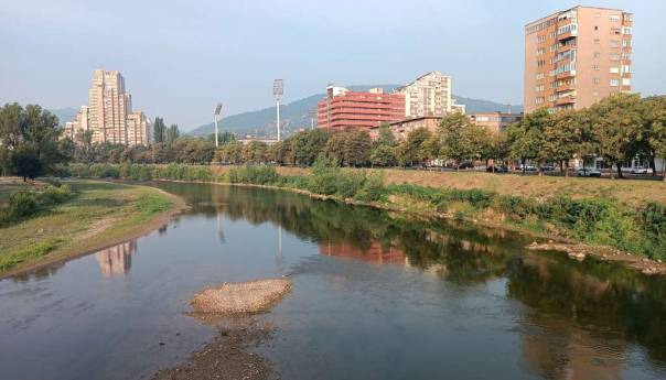 Tokom vikenda poboljšan kvalitet zraka, danas u većini gradova umjereno zagađenje