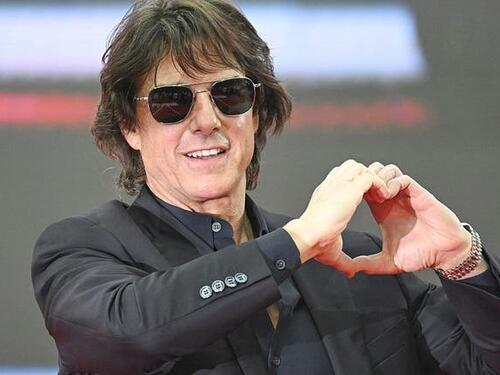 Tom Cruise ne štedi za novu ljubav: Platio masno da putuje kao kraljica