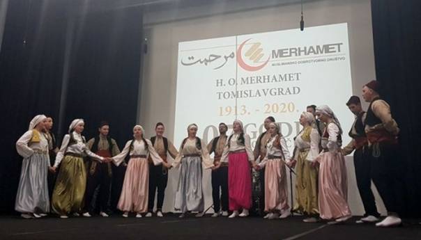 Tomislavgrad: Svečanost Merhameta za godišnjicu i Dan nezavisnosti