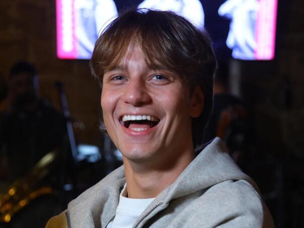 Tony otkazao koncert, sada je veliki pritisak na Jakovu Jozinoviću