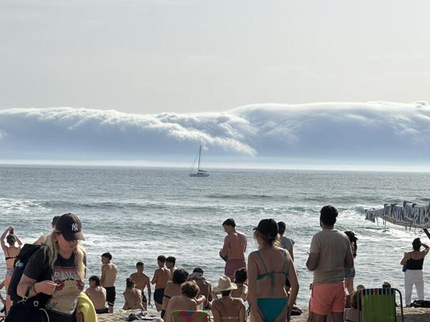 Toplotni val iz Evrope zahvatio i Portugal, kupače iznenadio rijedak fenomen