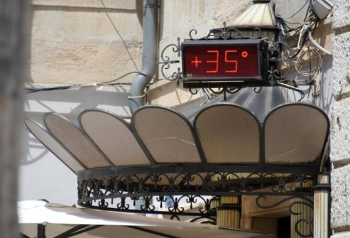 Toplotni val u Srbiji i Crnoj Gori, naređene mjere zaštite