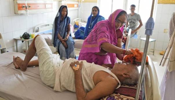 Toplotni val zahvatio Indiju, desetine mrtvih