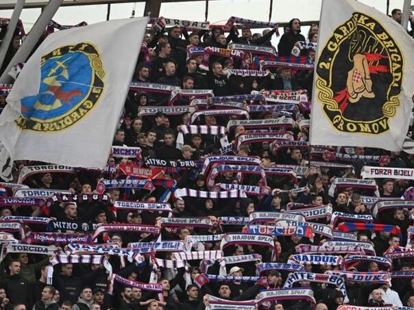 Torcida na današnjoj utakmici brutalno prozivala Delije