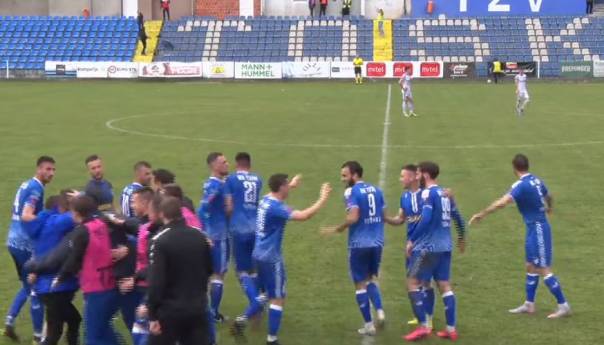 TOŠK savladao Vis Simm-Bau