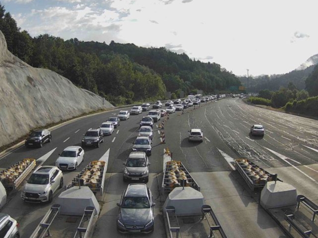 Totalni haos u Hrvatskoj, na granicama gužve i do 10 kilometara