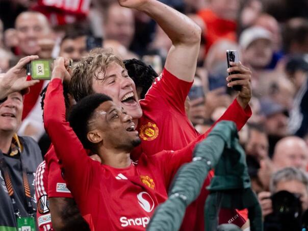 Tottenham i Manchester United rutinski prošli dalje i zakazali englesko finale