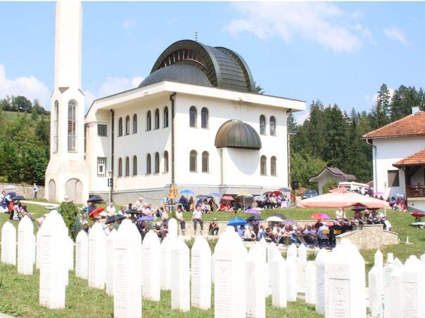 Tradicionalna Šehidska dova u Solunu: Sjećanje na šehide olovskog ratišta