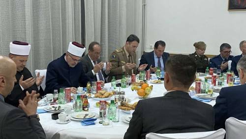 Tradicionalni iftar Vojnog muftije u Domu Oružanih snaga BiH