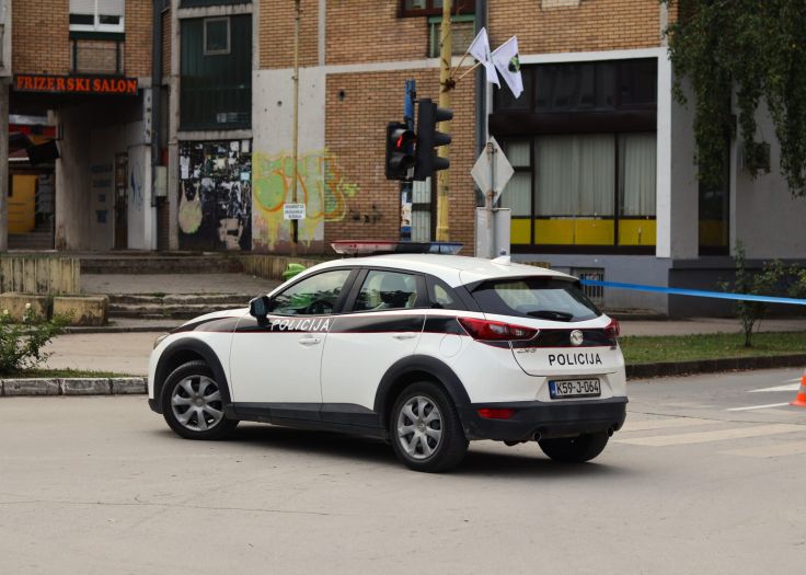 Tragedija kod Breze: Muškarac sletio sa ceste i poginuo