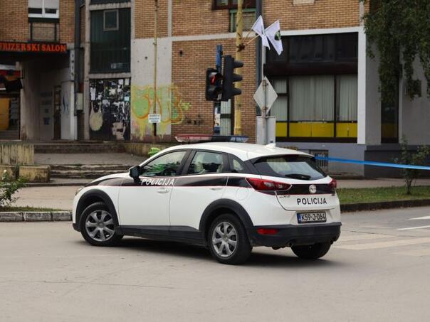 Tragedija kod Breze: Muškarac sletio sa ceste i poginuo
