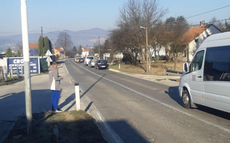 Tragedija kod Viteza: Sudar Mercedesa i Golfa, poginuo 19-godišnjak