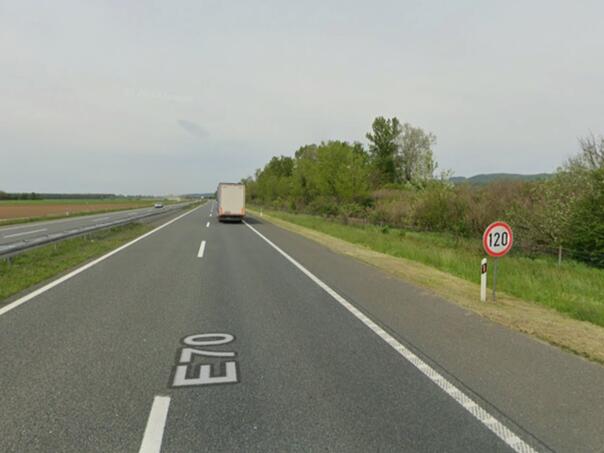 Pretrčavali autocestu kod Novske pa poginuli