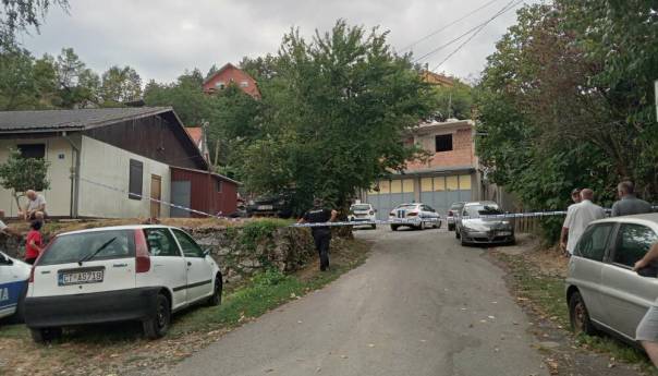 Tragedija na Cetinju: Više ljudi ubijeno, napadač mrtav