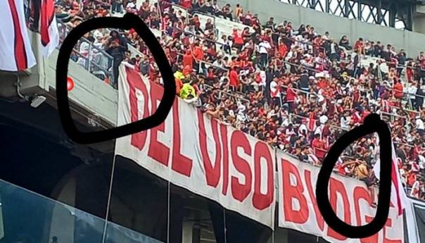 Tragedija na kultnom stadionu: Navijač poginuo u padu s tribine