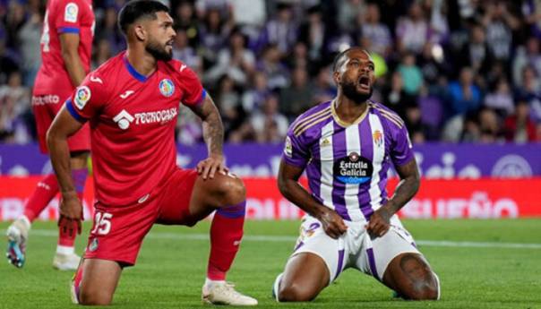 Tragedija Ronaldovog Valladolida, Almerija opstala, poraz Barce