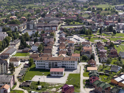 Tragedija u Bratuncu: Djevojčica preminula nakon što joj je pozlilo na tribini tokom utakmice