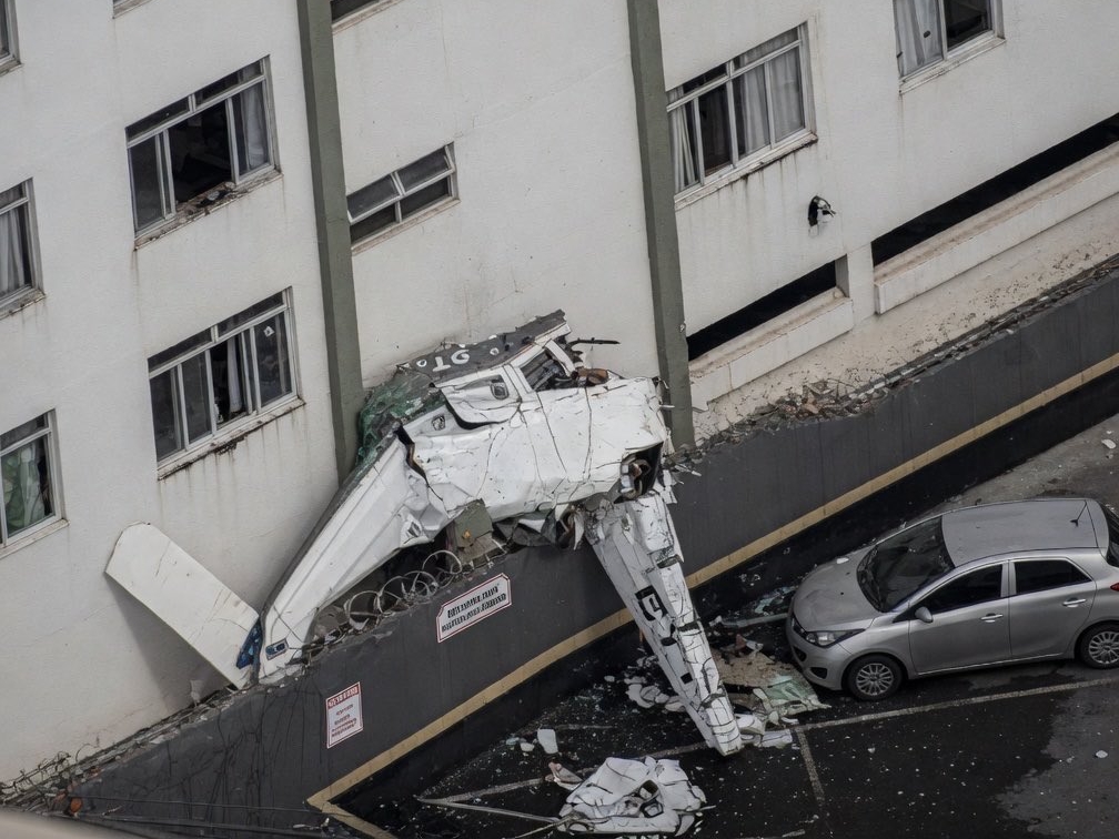 Tragedija u Brazilu: Avion udario u zgradu, pilot i kopilot poginuli