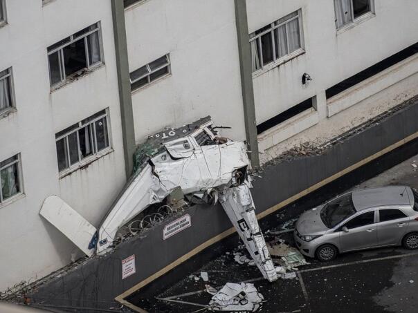 Tragedija u Brazilu: Avion udario u zgradu, pilot i kopilot poginuli