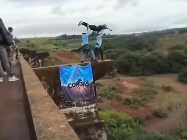 Tragedija u Brazilu: Bacili je s mosta, a zaboravili spojiti bungee uže