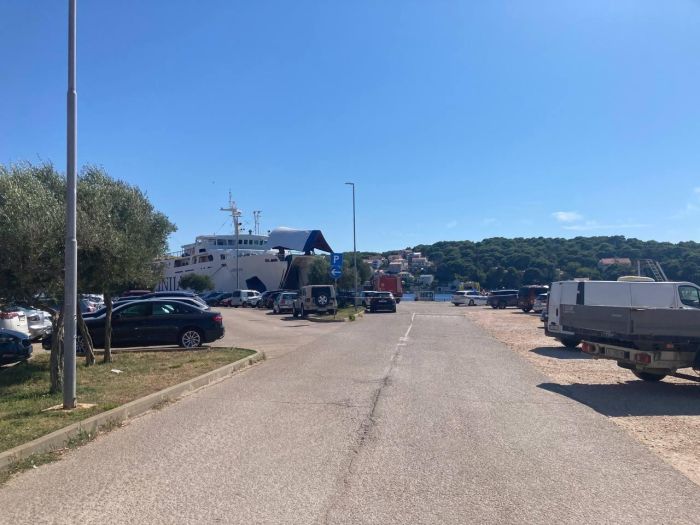 Tragedija u Hrvatskoj: Rampa trajekta priklještila i ubila dva radnika