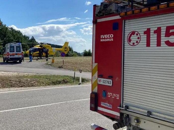 Tragedija u Italiji: Farmer upao u mikser za stočnu hranu