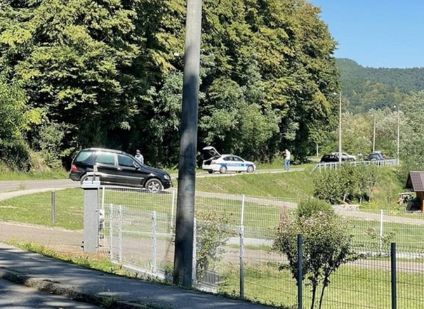 Tragedija u Loparama: U sudaru dva automobila poginula jedna osoba