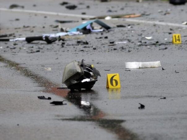 Tragedija u Modriči: Mladić poginuo u slijetanju auta