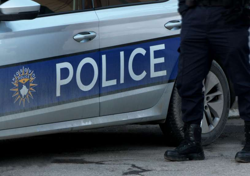 Tragedija u Prizrenu: Otac izbo nožem dvije kćerke, jedna preminula