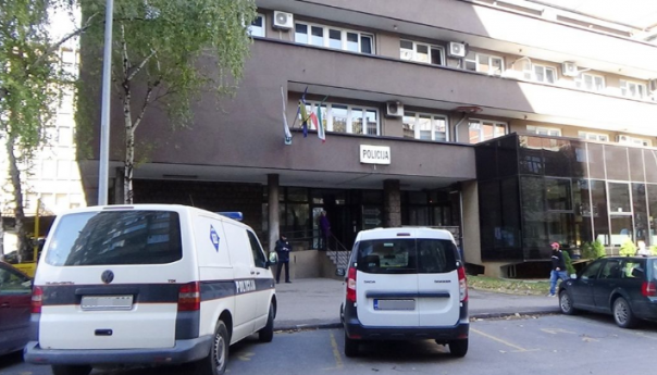 Tragedija u Zenici: Muškarac se objesio na terasi kuće