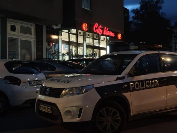 Tragedija u Zenici: Žena poginula nakon pada s petog sprata