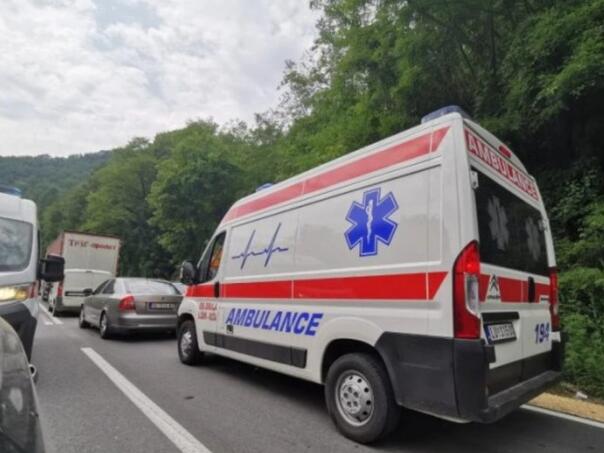 Tragičan epilog nesreće u Novom Pazaru: Maloljetnica poginula na trotinetu