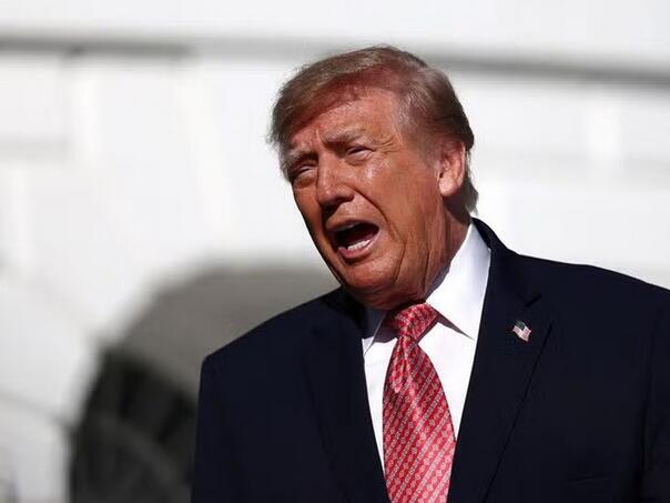 Trump tražio od Googlea da Atlantski okean preimenuje u "Trumpov okean"