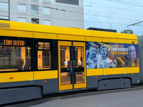 Tramvaji u znaku reprezentacije: Baščaršija i Nedžarići dobili nova imena