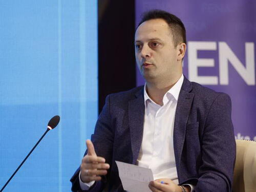 Transparency već poslao prve prijave CIK-u za preuranjenu kampanju