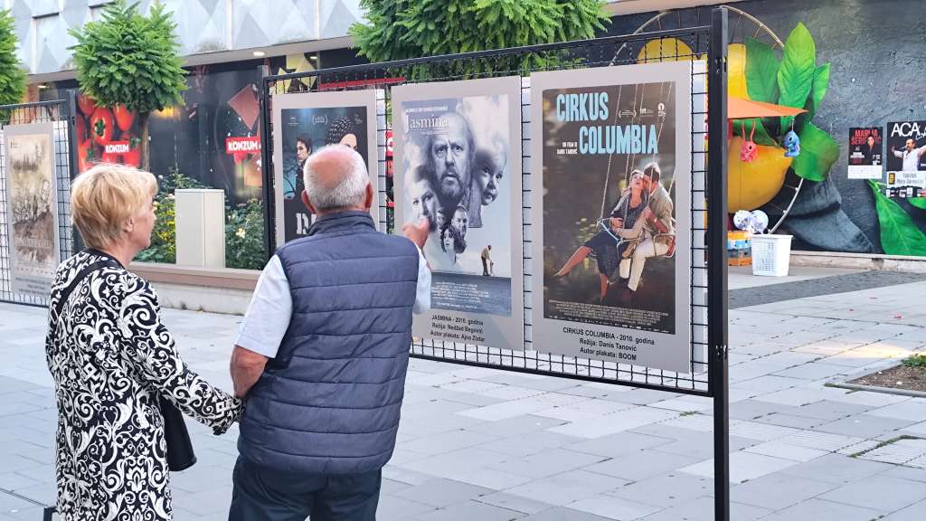 Travnik oživio filmsku baštinu BiH: Izloženo 50 kultnih plakata domaćih filmova