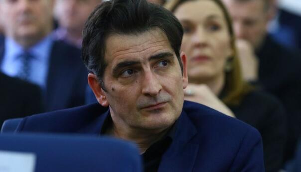 Traži se legalizacija sumnjive pumpe na Koševu, bazen bez dozvole