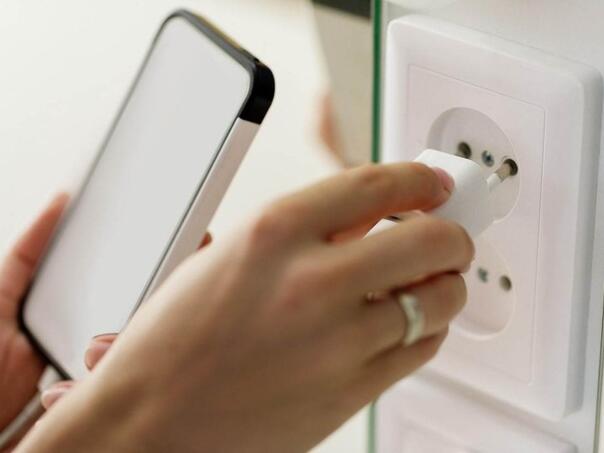 Treba li bateriju puniti više puta dnevno