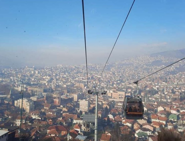 Trebevićka žičara časti građane za bajram: Niža cijena povratne karte
