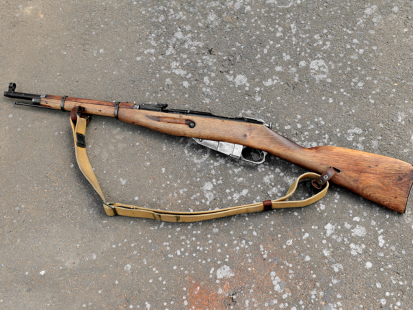 Trebinjac poštom slao pušku, ona opalila i ranila radnika