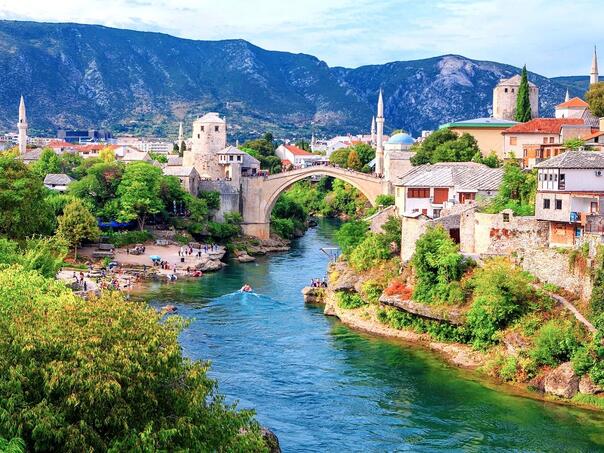 Trebinje i Mostar danas izmjerili 39 stepeni, sutra zahlađenje
