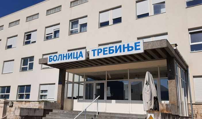 Trebinje: Osmero djece u bolnici zbog trovanja, jedno na kisiku