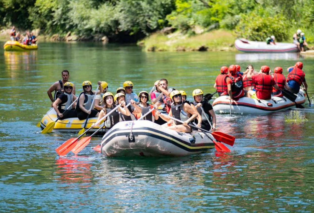 Treća Cazinska Unska regata: Sunce, smijeh i netaknuta priroda