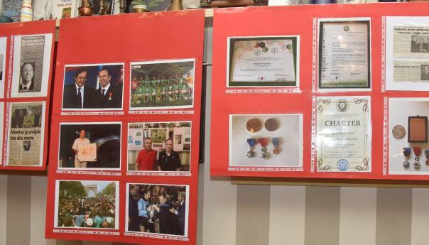 Treća izložba dokumentarne građe o Veležu i njegovim vedetama