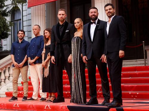 Treća noć SFF-a: Musa zajedno sa djevojkom zablistao pred projekciju filma o sebi