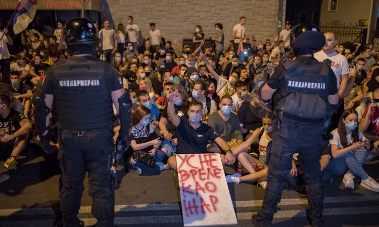 Treći dan protesta u Srbiji bez sukoba i nasilja